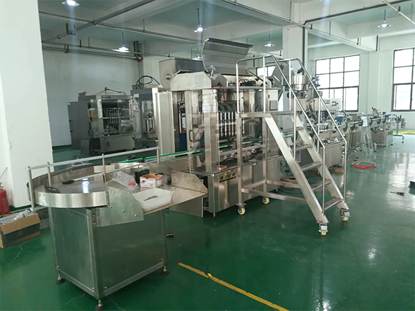 小型全自動(dòng)剁辣椒灌裝機(jī)