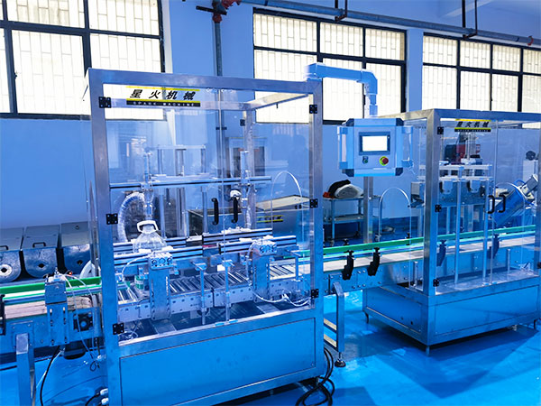 自動(dòng)化剁椒醬灌裝機(jī)成套設(shè)備